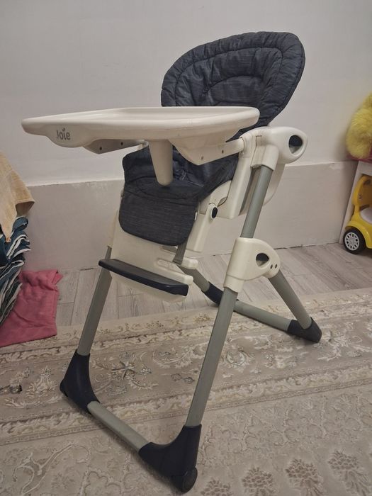 Стульчик для кормления детей