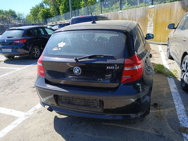BMW 1er 116d 2011