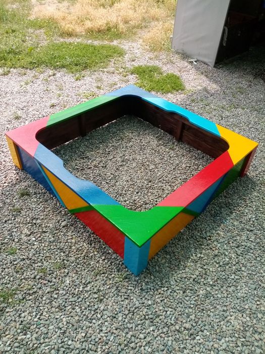 Подарите детям радость. Новая Песочница в Ташкенте.