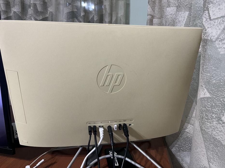Моноблок HP 200 G3