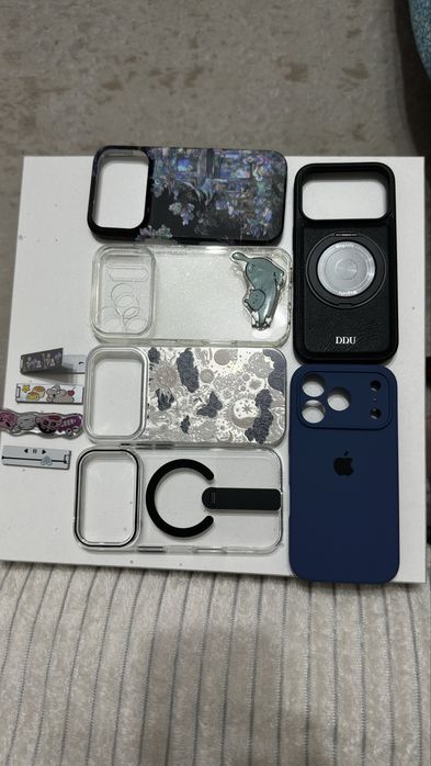 Чехлы на IPHONE 17 PRO