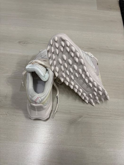 Off White ODSY.
