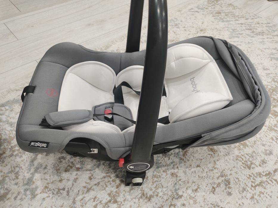 Продам автолюльку