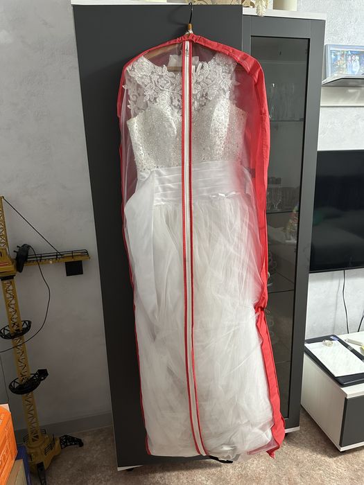 Продам пышное свадебное платье