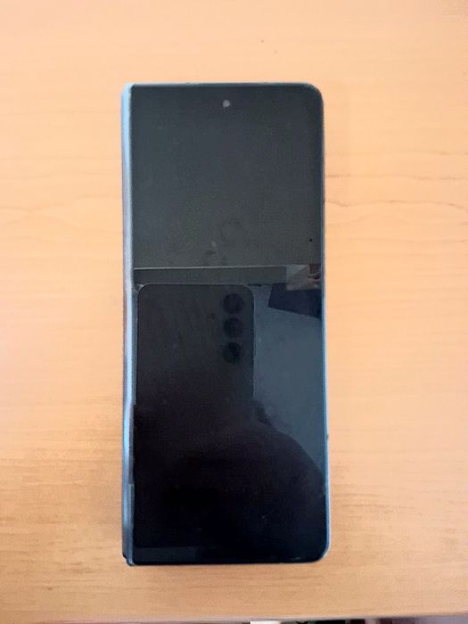 Fold 4 , benzi flex duse