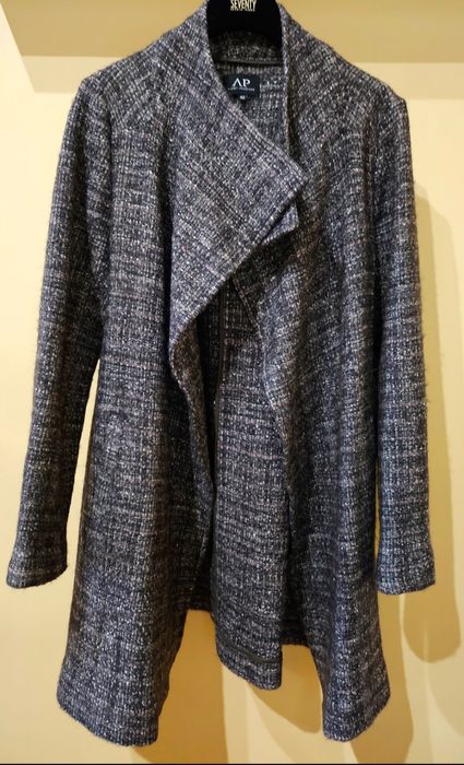 Палто без закопчаване