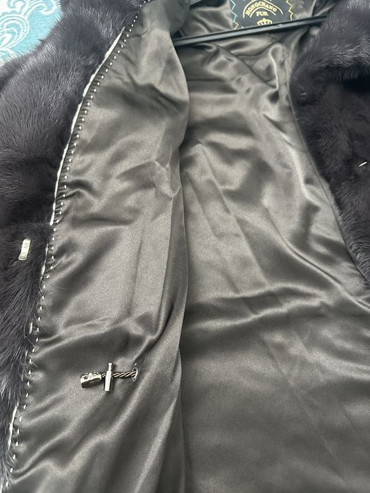 Продам шубу норковую