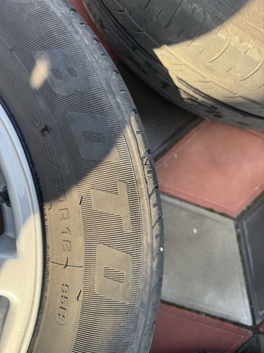 Диски с летними шинами Субару