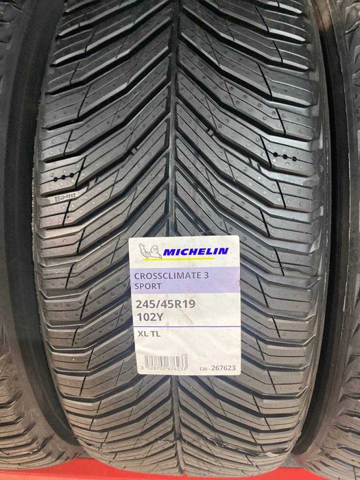 Michelin CrossClimate 3 Sport  245/45R19
