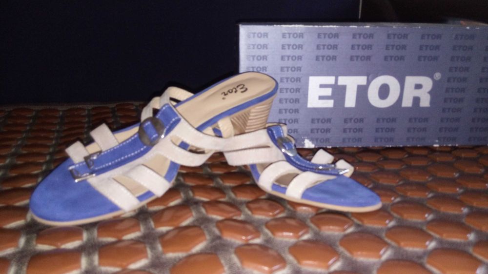 Босоножки 39 разм  и туфли 40 разм