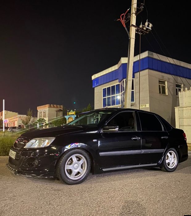 Срочно продам машину лада гранта