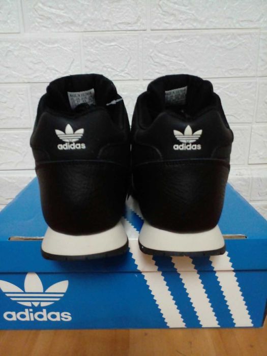 Зимние кроссовки "Adidas"