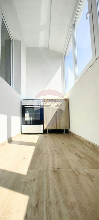 Продава се Едностаен апартамент в Варна, Изгрев - 20 кв.м за 3245 €/кв.м - Снимка #6