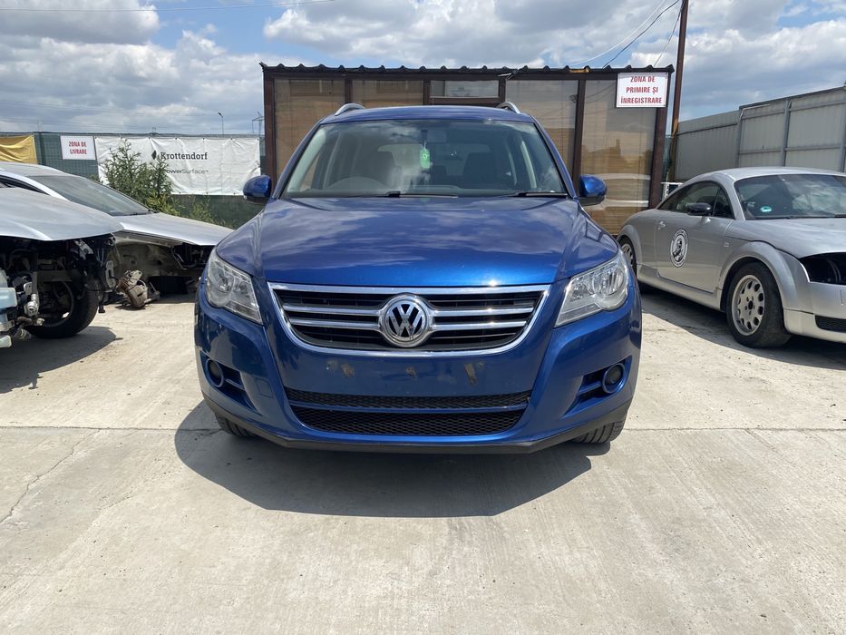 Dezmembrez Vw tiguan 2.0 TDI
