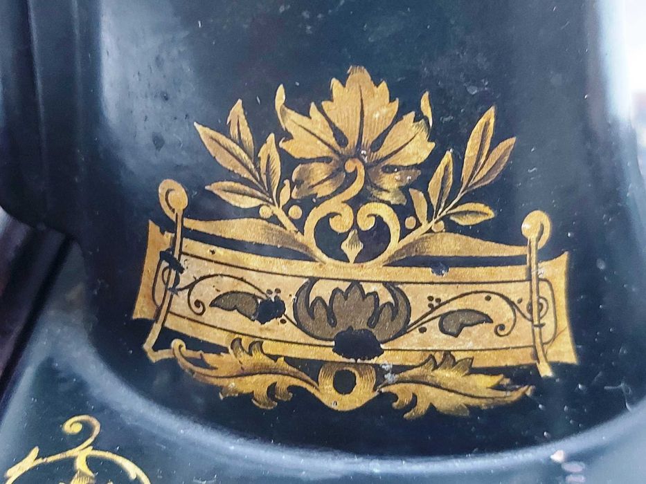 Продавам шевна машина СИНГЕР уникат за колекция !