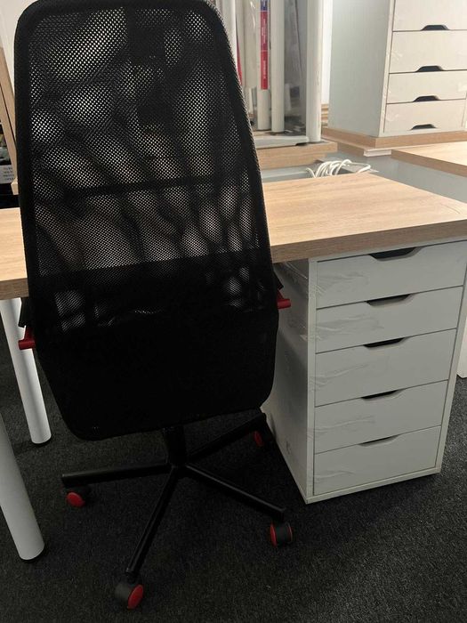 Mobilier birou, stare buna