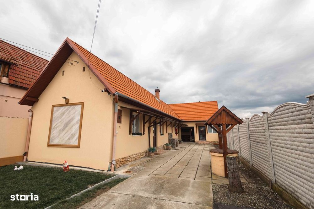 Vând Casă + Salon Beauty Complet Funcțional, Intrare Separată!