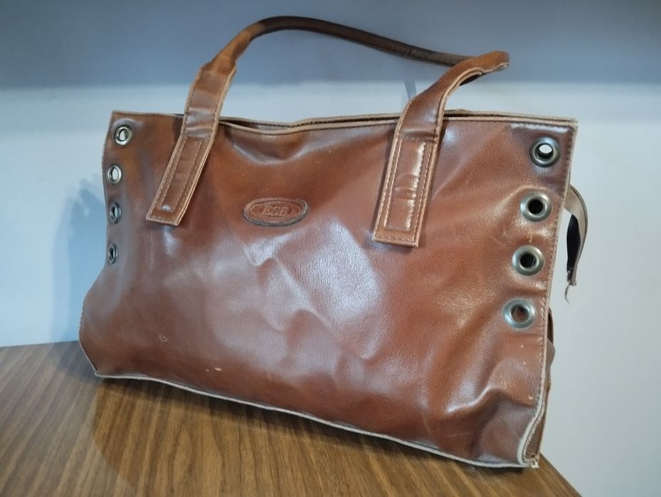 Кожаная сумка и портфель