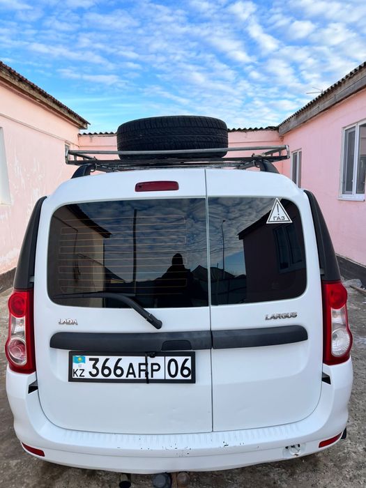 Лада ларгус