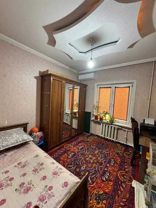 Продается 4х комнатная квартира,Район Сергели 5,2 я станция метро,0837