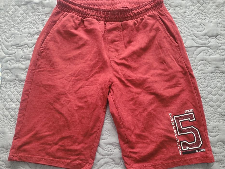 Къси панталони за момчета