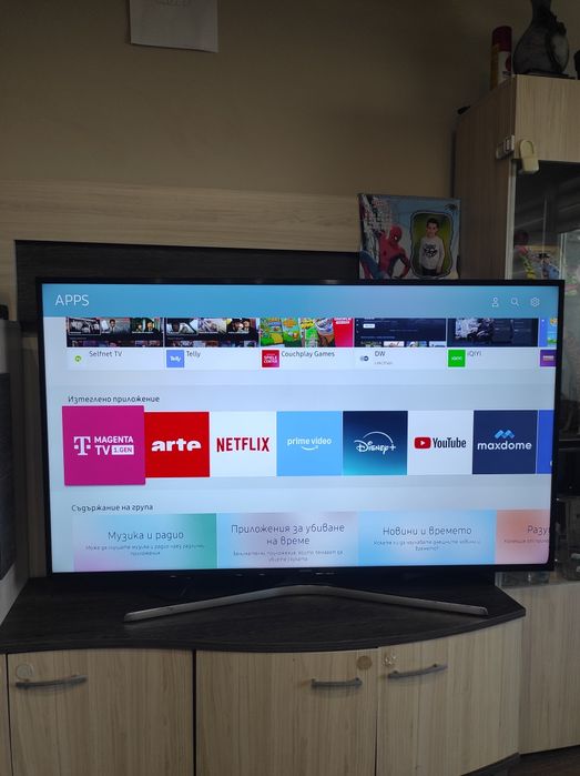 Смарт Телевизор Samsung 55 инча Ultra HD 4K