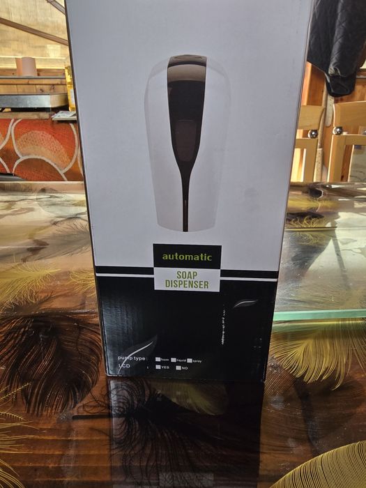 Vand dozator sapun sau dezinfectant