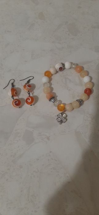 Ръчно направени бижута и други