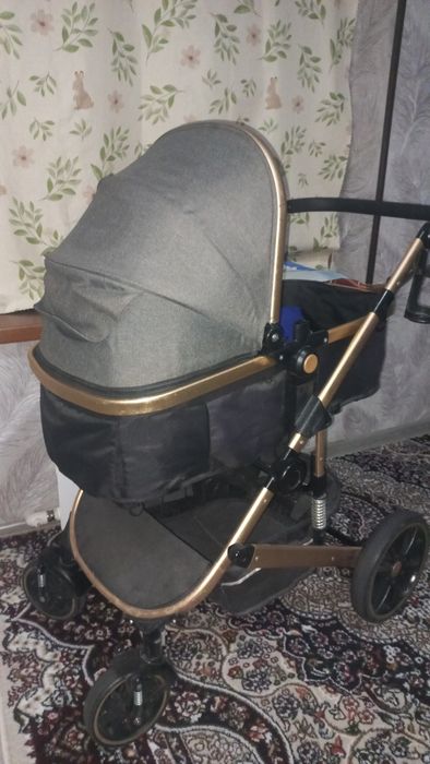 Продам коляску для детей