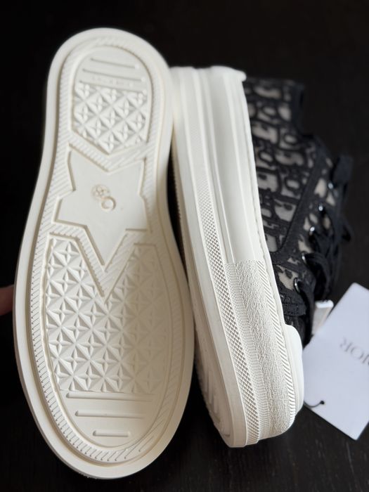 Кецове  **Dior**