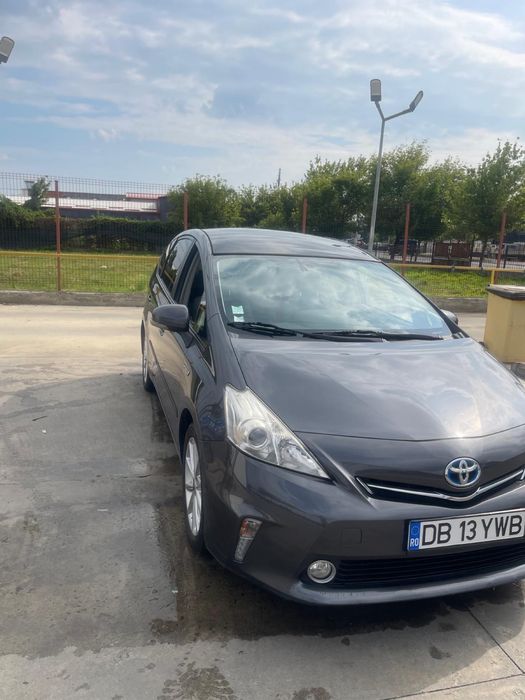Toyota Prius Plus 7 locuri