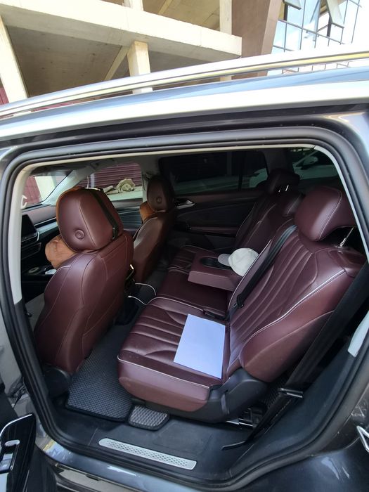 Volkswagen ID6  First edition
