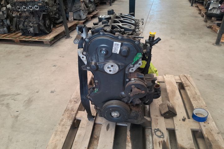 Motor fara anexe 2.3 DCI EURO 5 M9T880 2.3 DCI EURO 5 M9T880 Renault