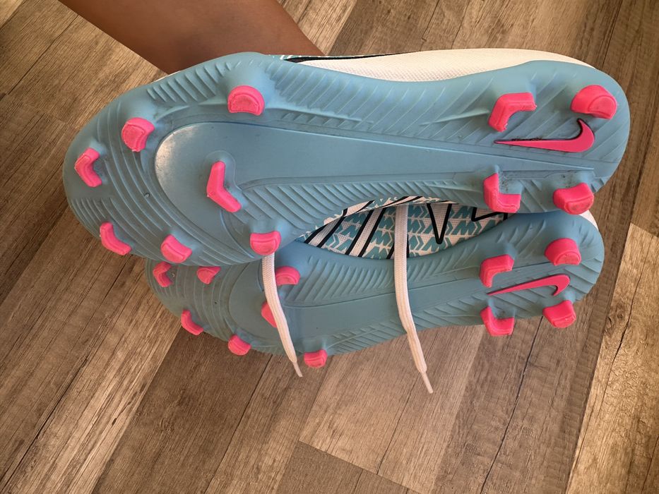 Детски бутонки Nike и Puma 36 и 37 номер