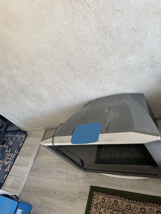 Продам телевизор в отличном состоянии