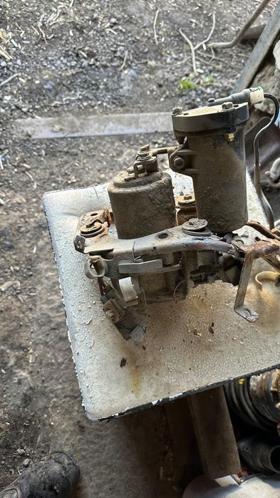 Продам пневмостойки и компрессор