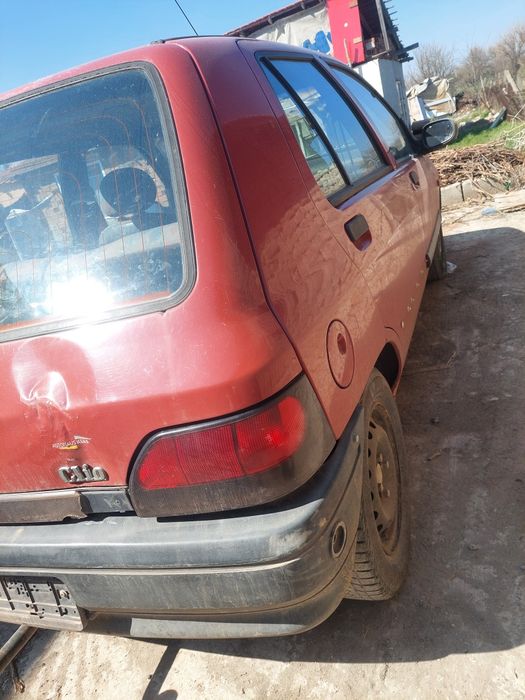 Продавам рено клио 1.2 газ бензин