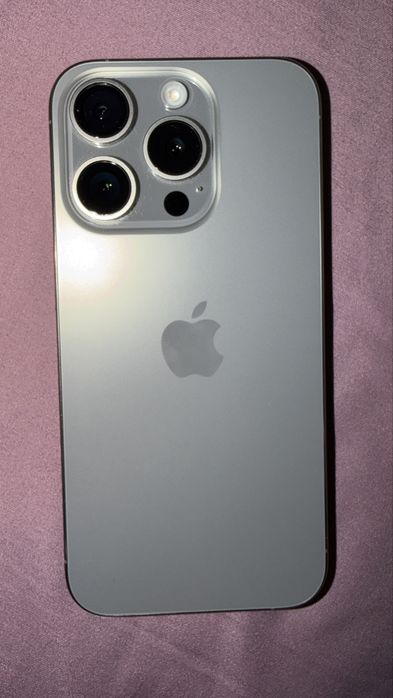 iPhone 15 Pro 256GB Natural Titanium — ideal