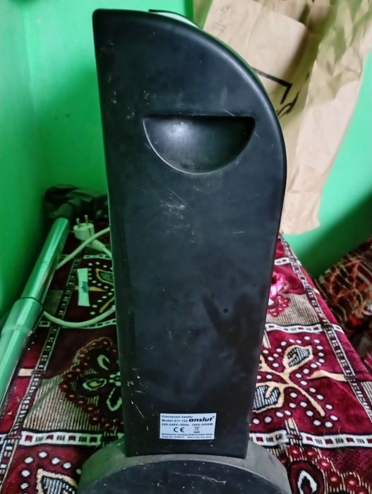 Aeroterma cu ventilator pt aer rece si aer. cald la pret de 50 lei pret fix.