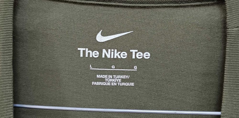 Nike The Tee-В Добро Състояние