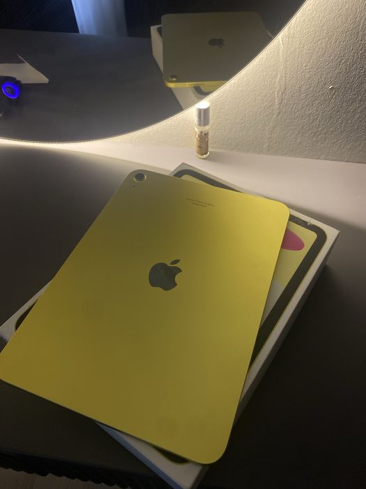 продается iPad (A16) 2025 года 128 гб