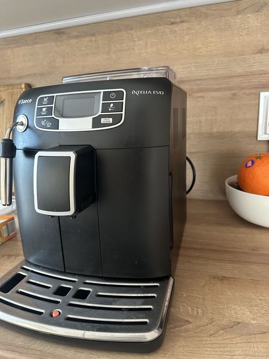 Кафемашина - Saeco Intelia Evo