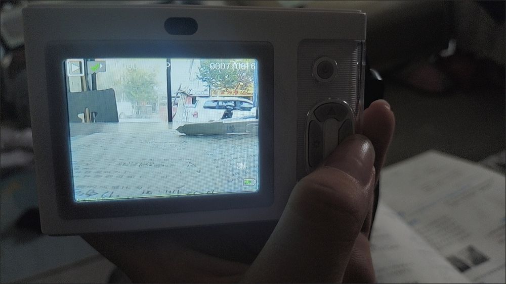 Цифровая камера/мыльница