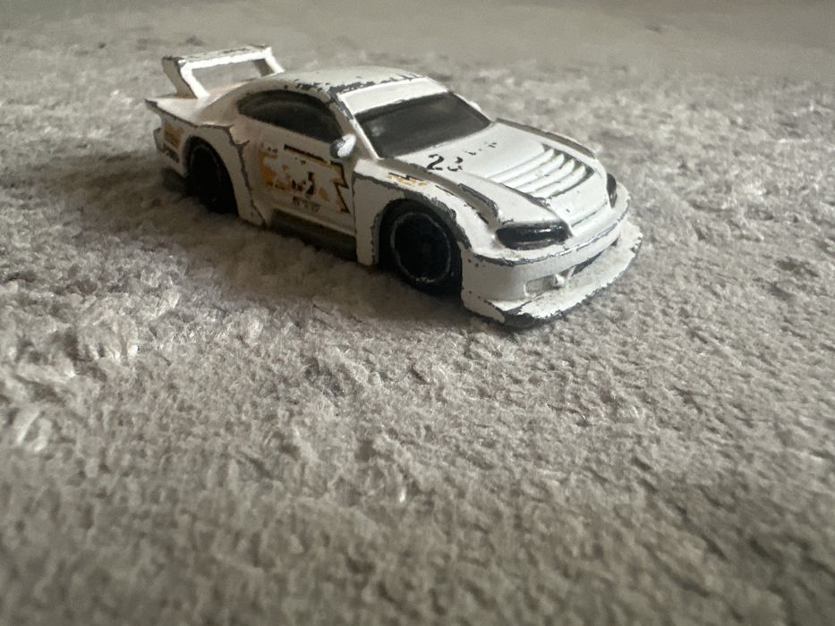 Машинка хот вилс оригинальные