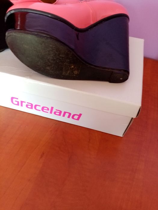 Vând Pantofi  Dama cu Platforma Mărimea 38 Italia