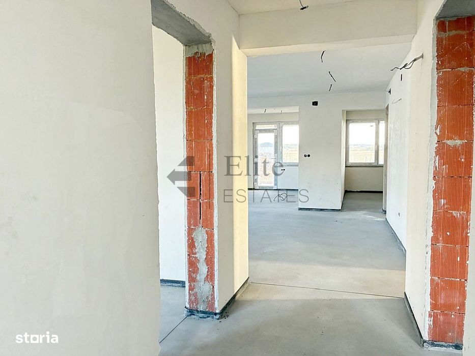 Casa 4 camere de vanzare in Cihei | Panouri fotovoltaice