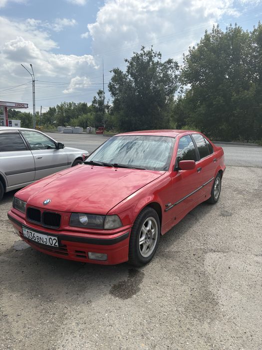 Продам bmw 318. Год 1991