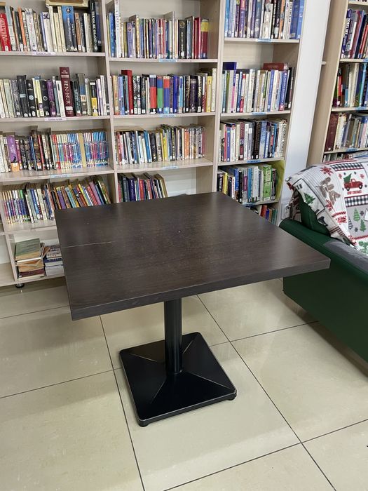 продам столы со стульями