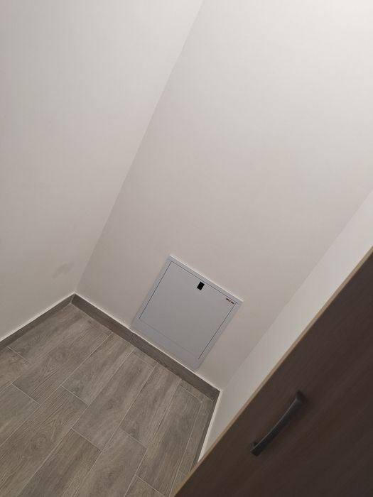 Garsoniera de închiriat