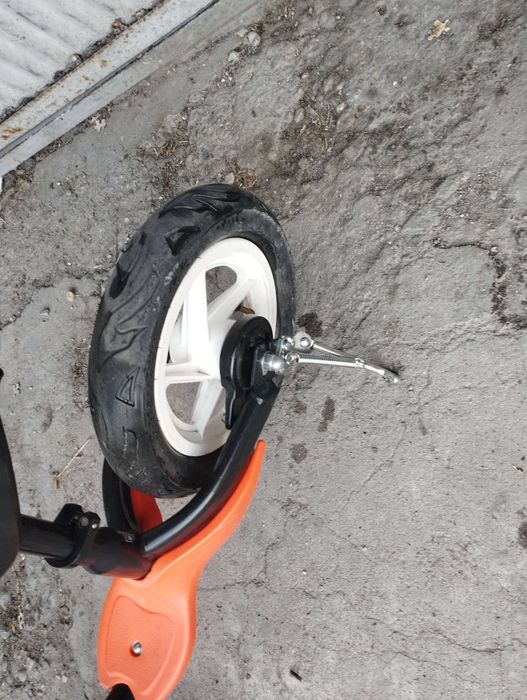 Kettler за деца. В супер състояние.  С оригиналните гуми.